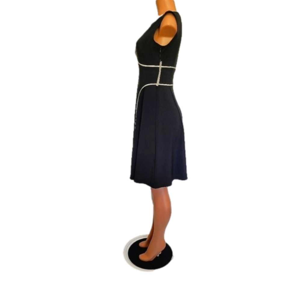 London Style Black and White Fit and Flare Dress Size 6 - Picture 5 of 7